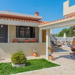 Fiorentinos Villa